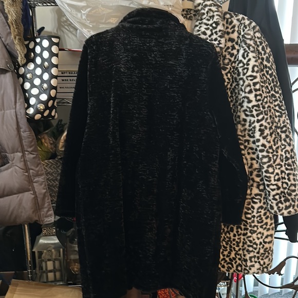 Michael Kors Like New Black Teddy Coat - Picture 3 of 4